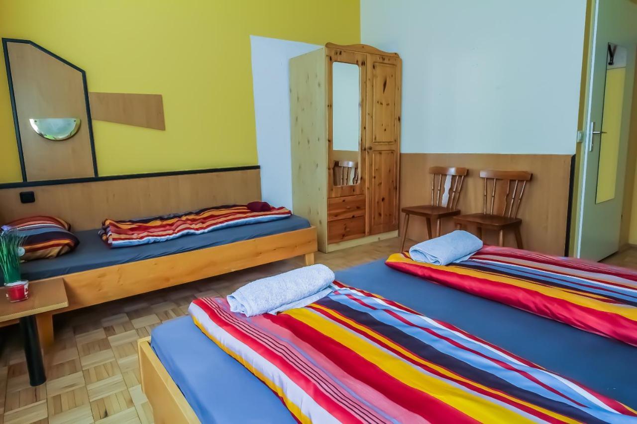Queen Studio 3P Bs Виена Екстериор снимка